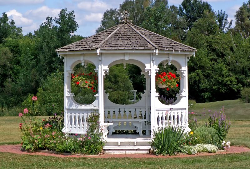 Gazebo Refinishing